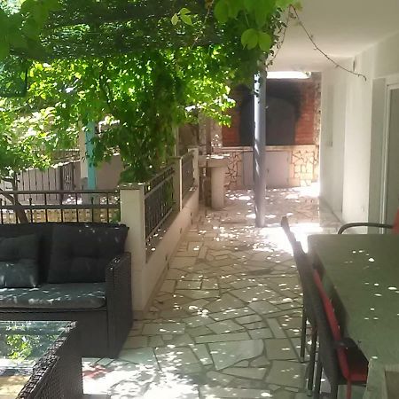 Pavlic 2 Daire Omiš Dış mekan fotoğraf