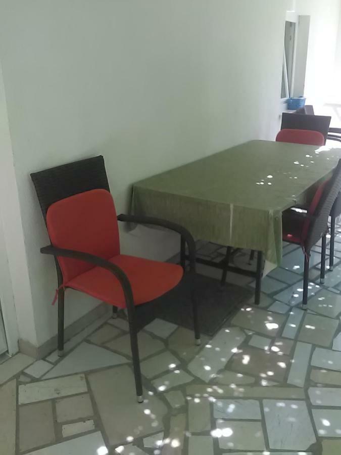 Pavlic 2 Daire Omiš Dış mekan fotoğraf